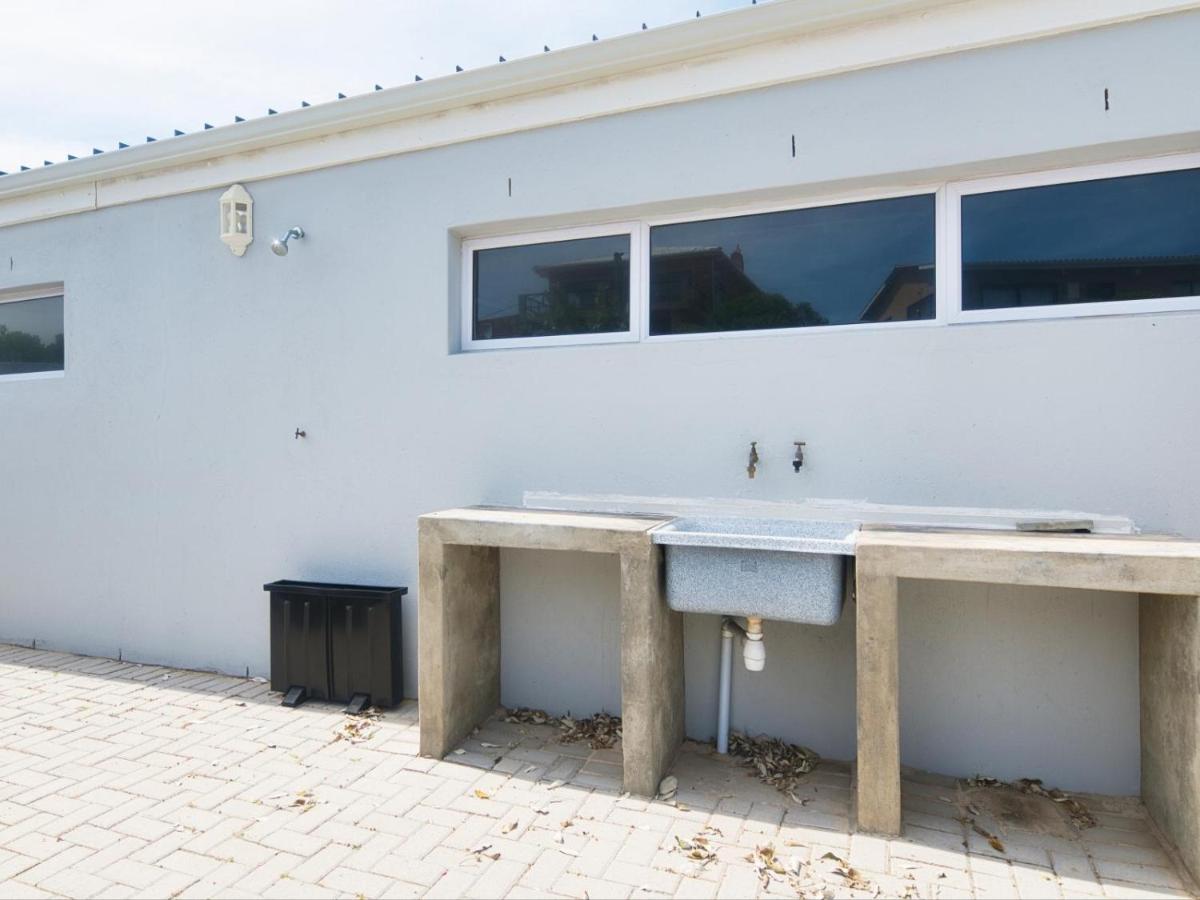 29 On Poole Street Apartment Agulhas Bagian luar foto