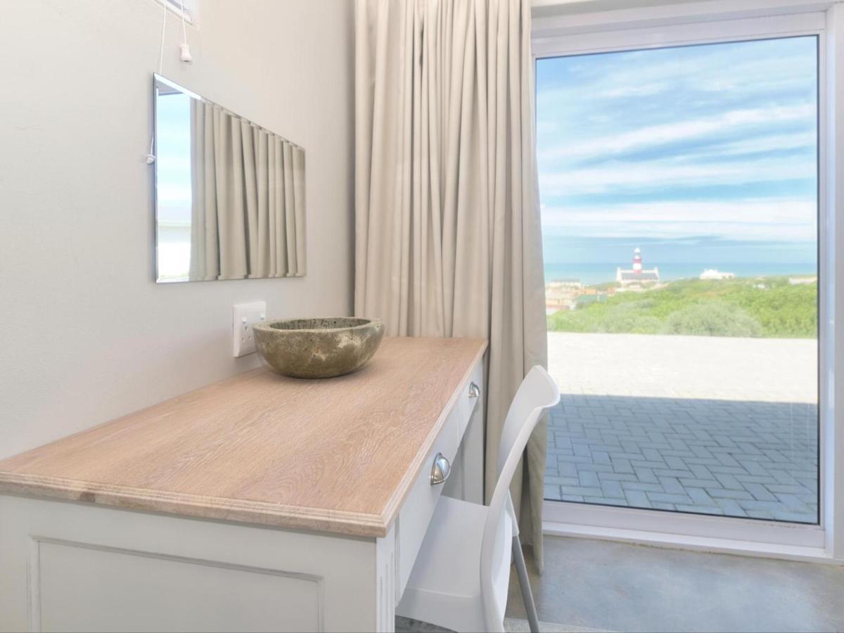 29 On Poole Street Apartment Agulhas Bagian luar foto